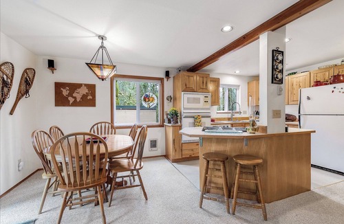 Baring House | Owl Be Back Spacious, peaceful, private riverfront
