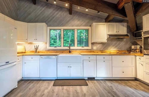 Dorset House | Owl Brook House: midcentury escape near Manchester