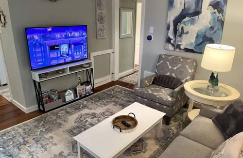 New Warrington Cottage | OWL’S NEST