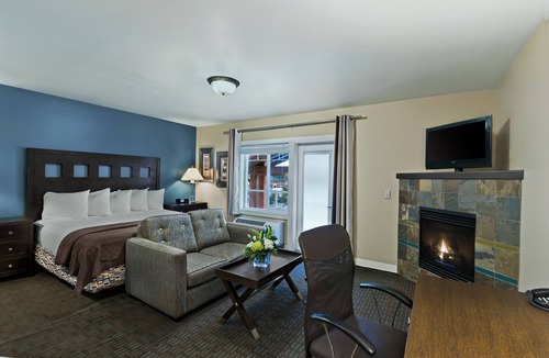 Silverdale Hotel | Oxford Suites Silverdale