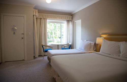 Burradoo Hotel | Oxley Motel