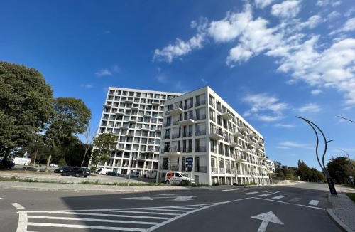 Jupiter Apartment | Oxygen Residence D3