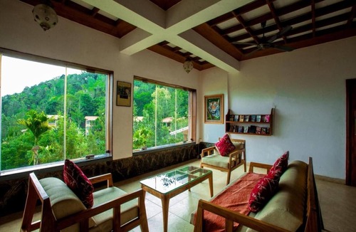 Pirmed Hotel | Oxygen Resorts Thekkady