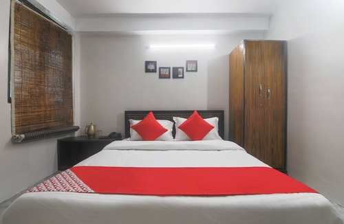 Shillong Hotel | OYO 19292 55 Pillars House