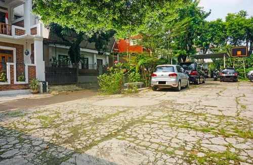 Jakarta Hotel | OYO 91412 Ameera Inn Syariah