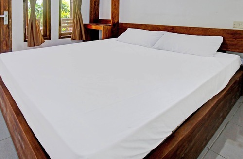 Kecamatan Janapria Hotel | OYO 92275 Tastura Homestay