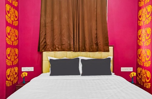 Gayariawas Hotel | OYO 92757 Hotel Thakur