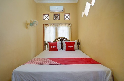 Gresik Hotel | OYO 92903 Barokah Hotel Syariah