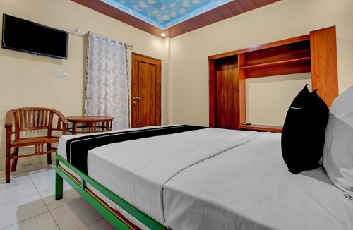 Magelang Hotel | OYO 95019 Jeppi Homestay