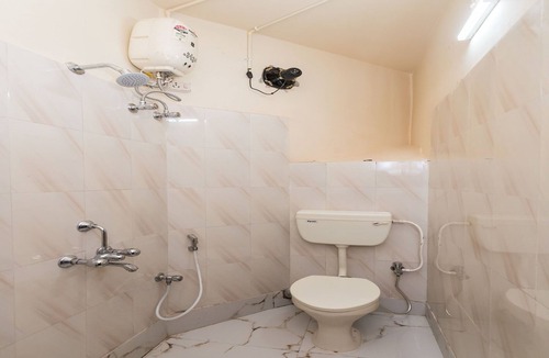Chinar Park Hotel | OYO 9543 Rajarhat
