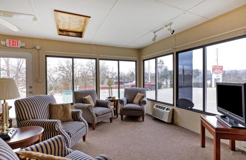 Branson Hotel | OYO Hotel Branson MO-165