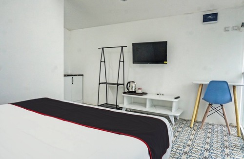 Mandau Hotel | OYO Life 2745 Nabeza House