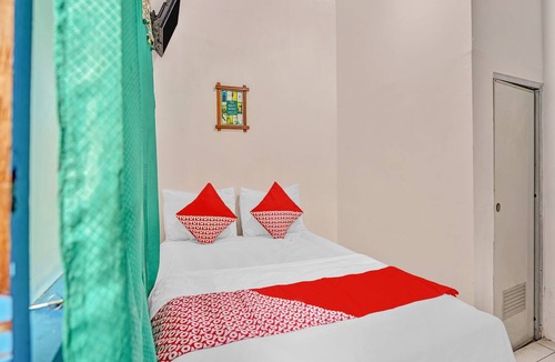 Sidoarjo Hotel | OYO Life 90523 Homestay Jenggolo