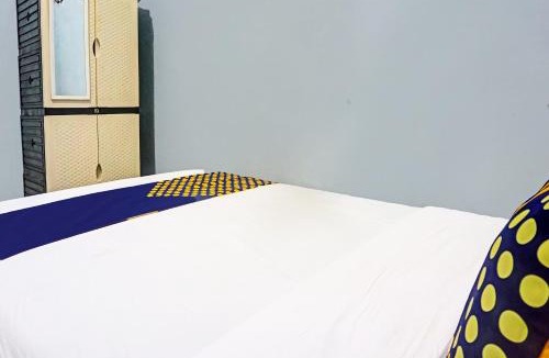 Gresik Hotel | OYO Life 91600 Syariah Army Kost & Homestay