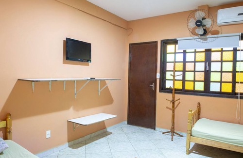 Itaborai Hotel | OYO Pousada Simone
