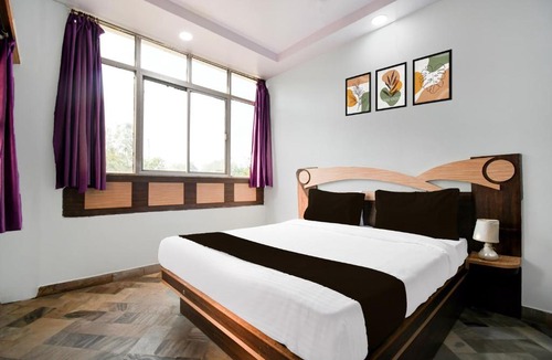 Rayagarha Hotel | OYO Townhouse Jyoti Mahal Road Rayagada