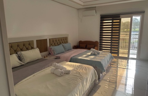Clark Freeport Bed & Breakfast | OYUSTAY Clark condo near airport casino