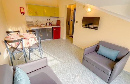 Icmeler City Center Apartment | Ozlem Apart 2