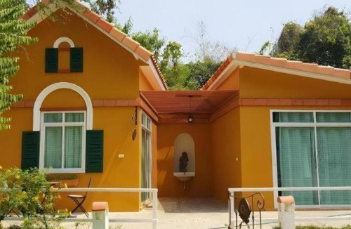 Suan Phueng Resort | Ozono Resort