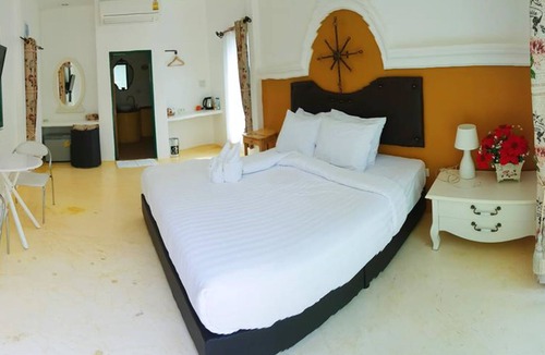 Suan Phueng Hotel | Ozono Resort