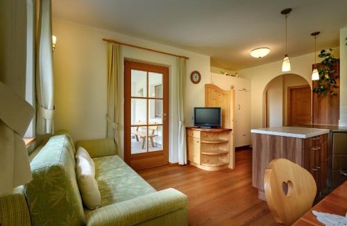 Tisana Apartment | Paalhof