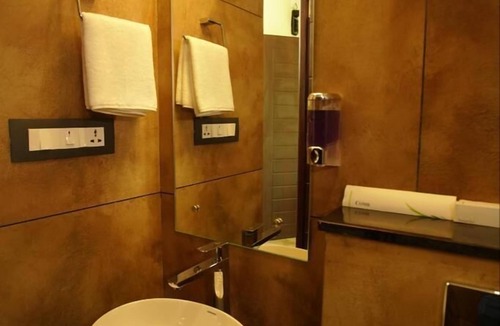 Vythiri Hotel | Pabis Luxurious Stay