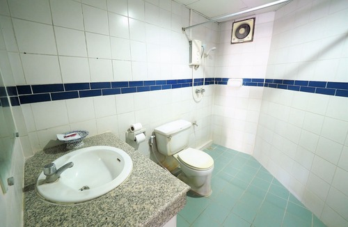 Suphan Buri Hotel | Pachara Hotel and Restaurant