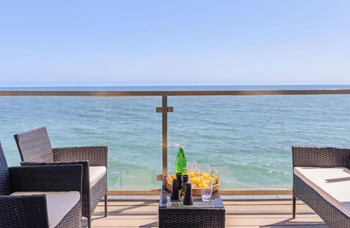 Eastern Malibu Apartment | Pacific Coast Outlook by AvantStay