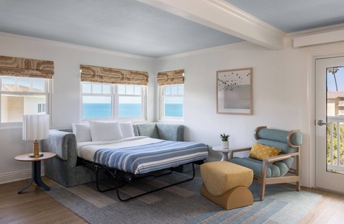 Motel District Hotel | Pacific Point Resort
