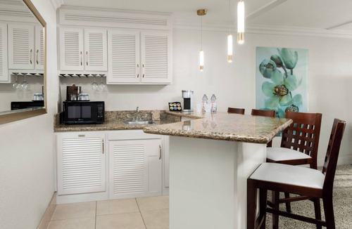 North Pacific Beach Hotel | Pacific Terrace Hotel