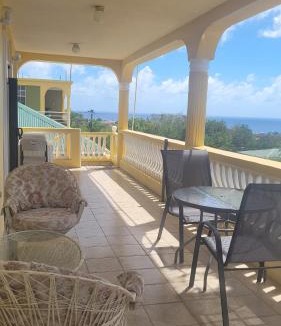 Barroui Apartment | Pacific View Apartment