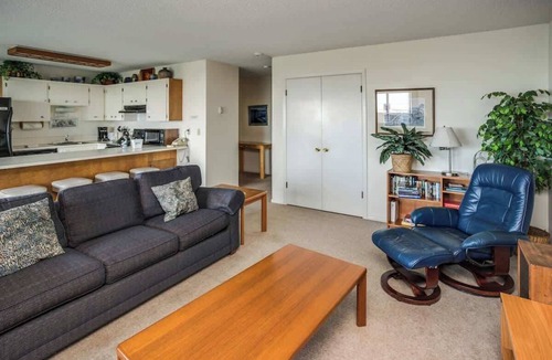 Gearhart Condo | Pacific View V473