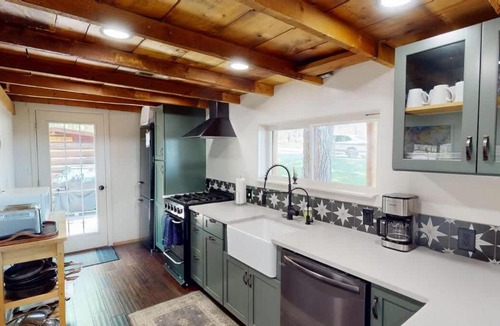 Spanish Valley House | Pack Creek ~ Road House