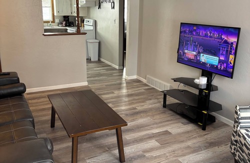 Ashwaubenon House | Packerland 1: Perfectly located Green Bay Home, Minutes from Lambeau and Airport