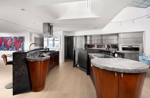 Padaro Lane House | Padaro Lane Oceanfront Luxury Compound - Office, Gym & Cabana