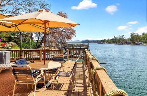 Nebo House | Paddle On Inn