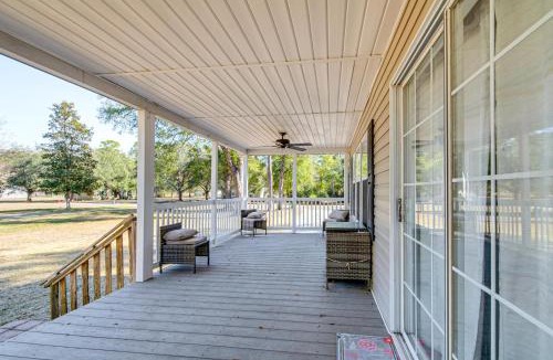 High Springs House | Paddle, Swim & More! Charming Home in High Springs
