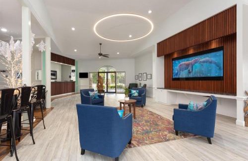Crystal River Resort | PaddleTail Waterfront Lodge, Trademark Collection by Wyndham