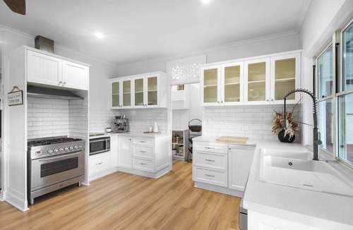 Belli Park House | Paddock View Ranch in the Sunny Coast Countryside