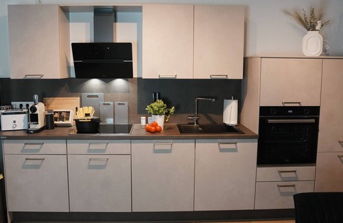 Kernstadt Apartment | Paderborn Oasis with Fireplace, Parking & Balcony, Stylish Home, 24/7 Check-in