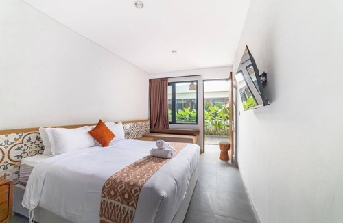 Ketewel Hotel | Padinis Villa & Coffee