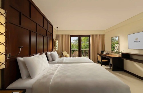 Legian Hotel | Padma Resort Legian