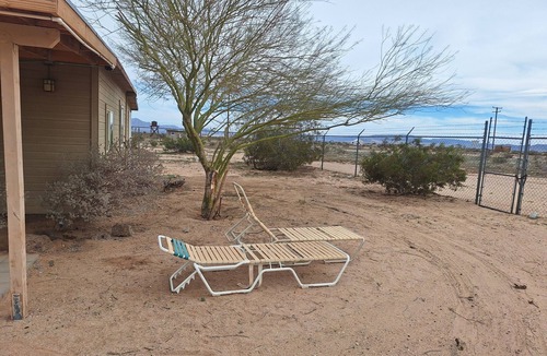 Wonder Valley House | Painted Sky Cabin- Wonder Valley- 29 Palms