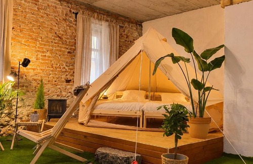 Crna na Koroskem Apartment | Pajtl indoor glamping