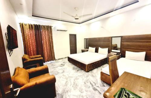Lahore Hotel | Pakeeza One Hotel
