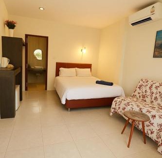 Mai Fat House | Pakmeng Beach Resort