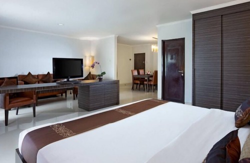 Cipanas Hotel | Palace Hotel