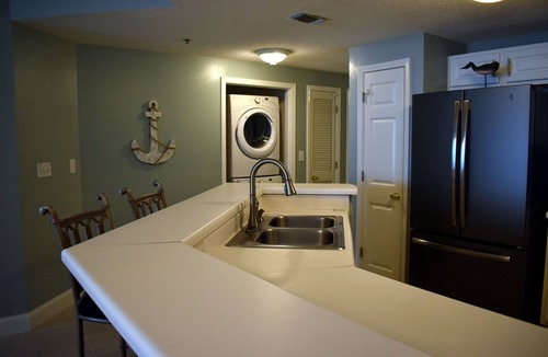 Ono Island Condo | Palacio 203 BeachFront!Great Amenities &Decor!BestView 2Pools!Pickleball Hot Tub
