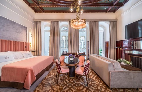 Central District Hotel | Palacio Gran Vía, a Royal Hideaway Hotel