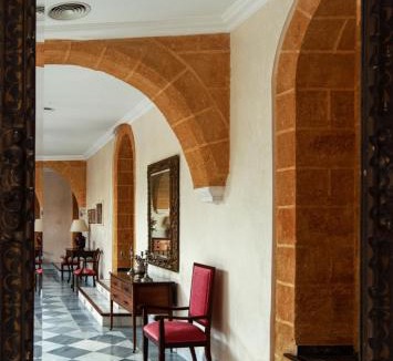 Calle San Pedro Hotel | Palacio Marques de la Gomera